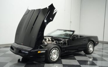 Chevrolet-Corvette-1986-Convertible-28