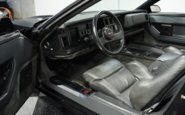 Chevrolet-Corvette-1986-Convertible-4