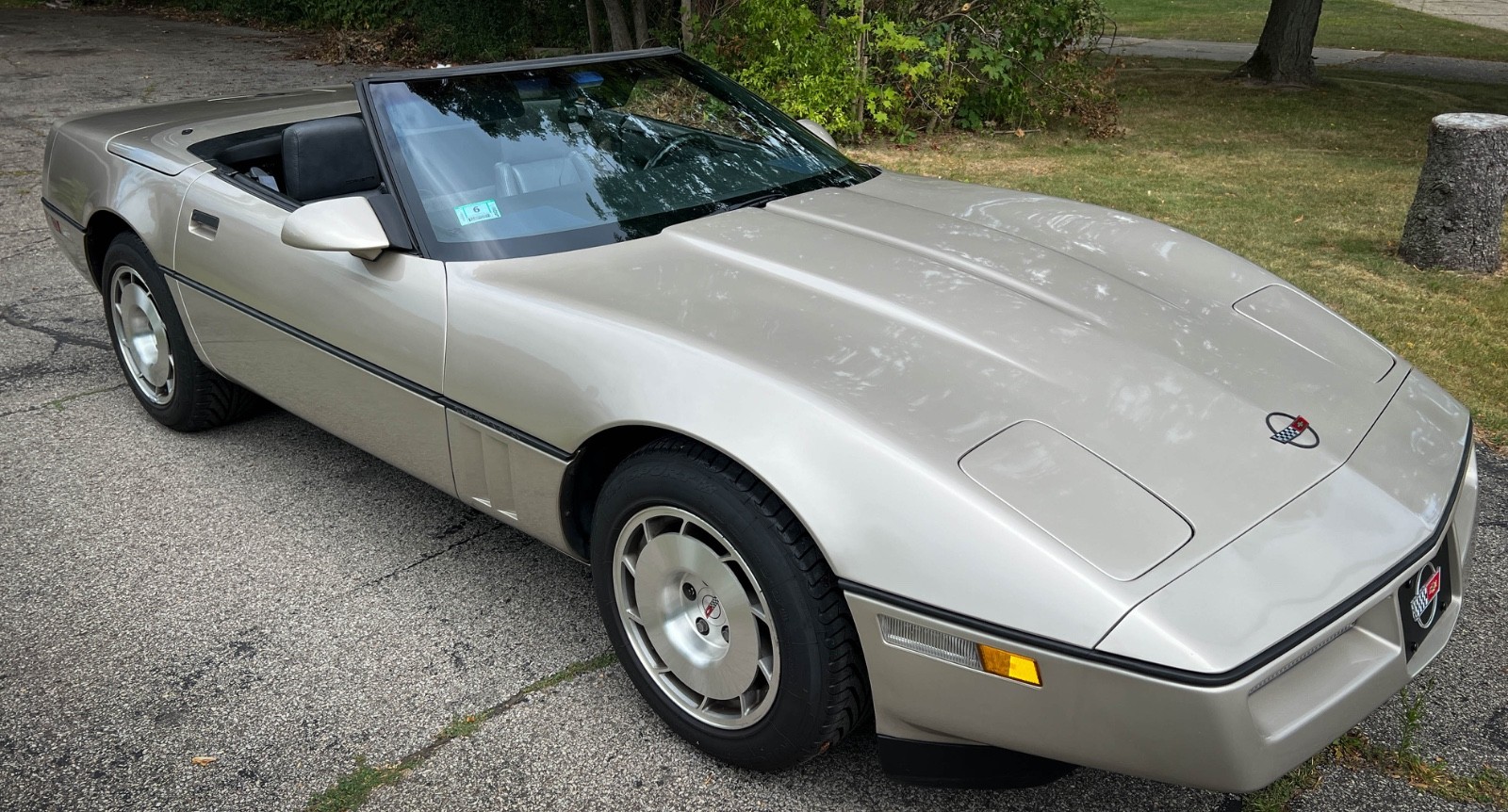 Chevrolet-Corvette-1986-Convertible-4