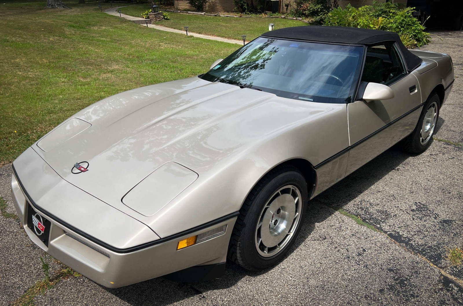 Chevrolet-Corvette-1986-Convertible