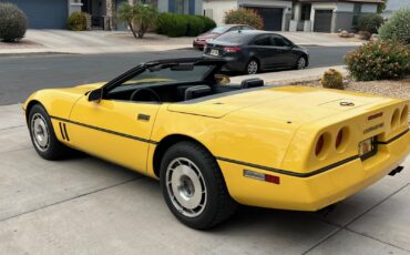 Chevrolet-Corvette-1987-Convertible-1