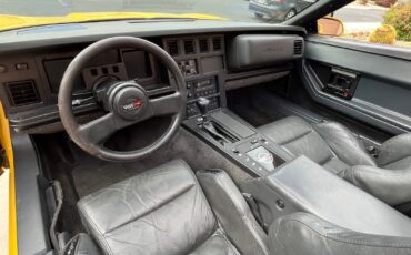 Chevrolet-Corvette-1987-Convertible-10