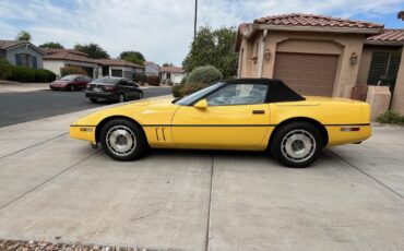 Chevrolet-Corvette-1987-Convertible-13