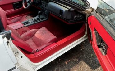 Chevrolet-Corvette-1987-Convertible-3