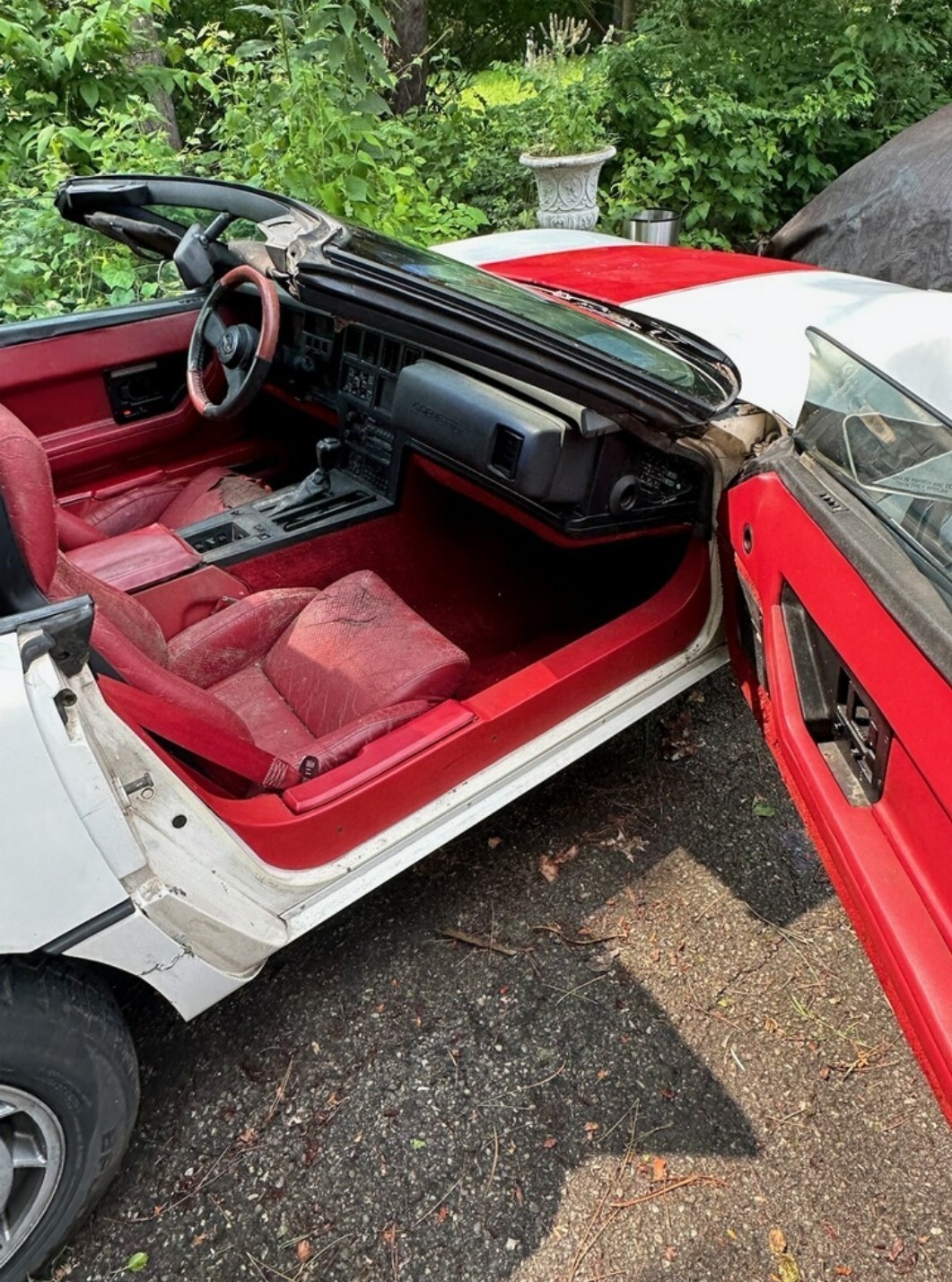 Chevrolet-Corvette-1987-Convertible-3