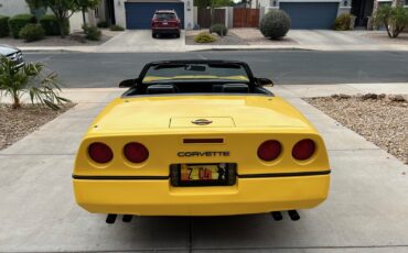 Chevrolet-Corvette-1987-Convertible-7