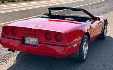 Chevrolet-Corvette-1987-RedBlackTop-Red-Leather-15