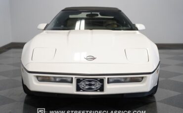 Chevrolet-Corvette-1987-White-Tan-26