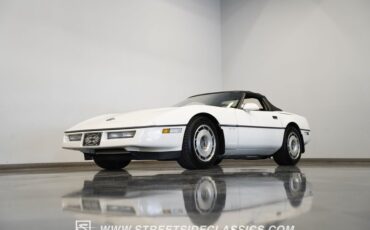Chevrolet-Corvette-1987-White-Tan-3