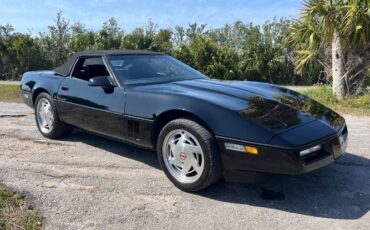 Chevrolet-Corvette-1989-4