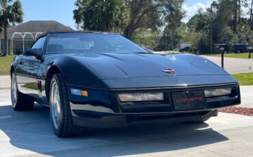 Chevrolet-Corvette-1989-5