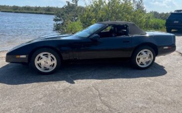 Chevrolet-Corvette-1989-6