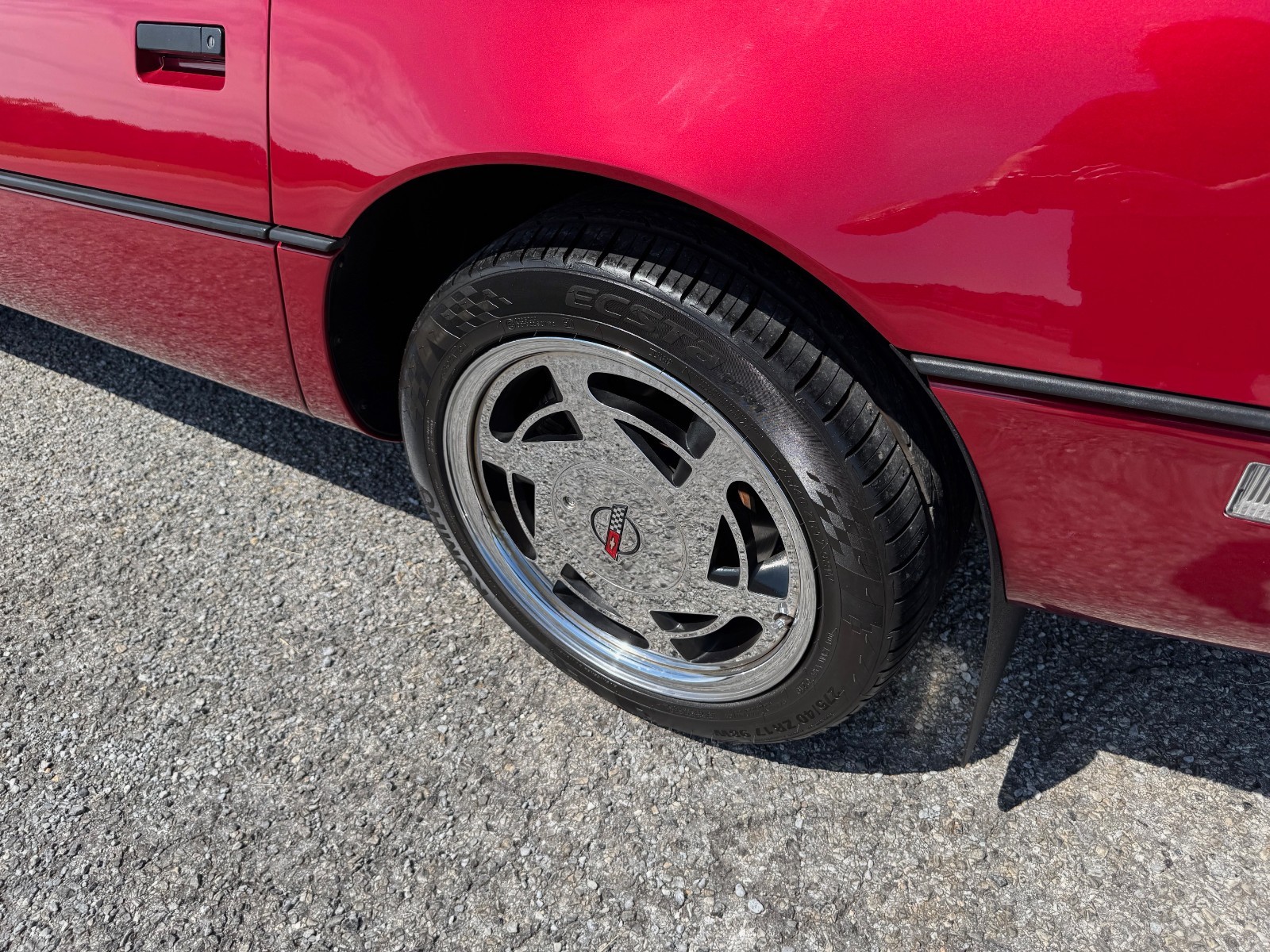 Chevrolet-Corvette-1989-Convertible-23