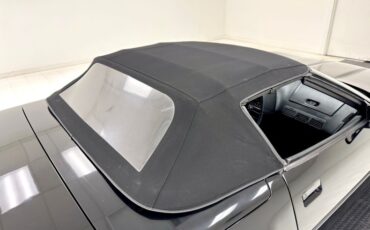Chevrolet-Corvette-1990-Black-Black-17