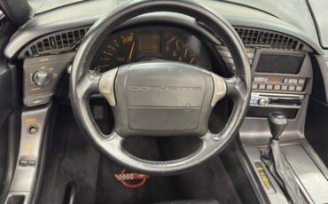 Chevrolet-Corvette-1990-Black-Black-33
