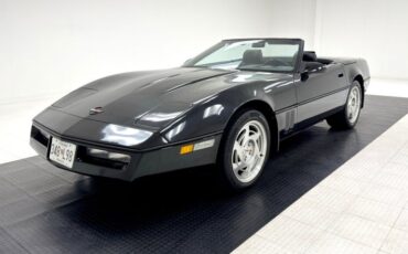 Chevrolet-Corvette-1990-Black-Black