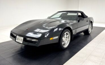 Chevrolet-Corvette-1990-Black-Black-38