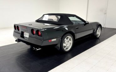 Chevrolet-Corvette-1990-Black-Black-6