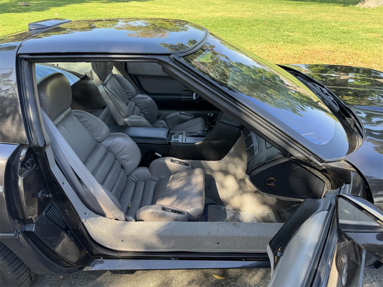 Chevrolet-Corvette-1990-Charcoal-metallic-Gray-Leather-18
