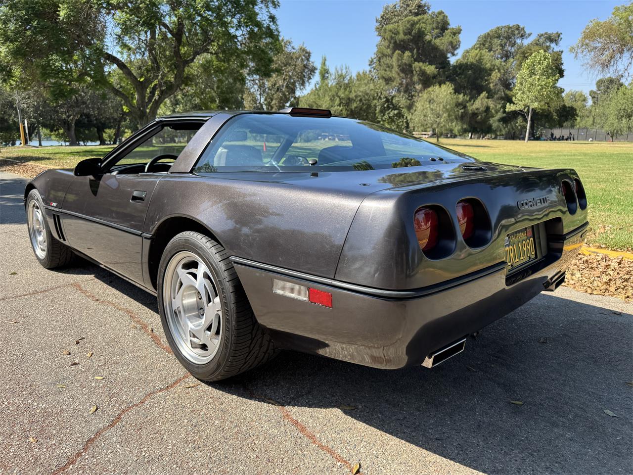 Chevrolet-Corvette-1990-Charcoal-metallic-Gray-Leather-28