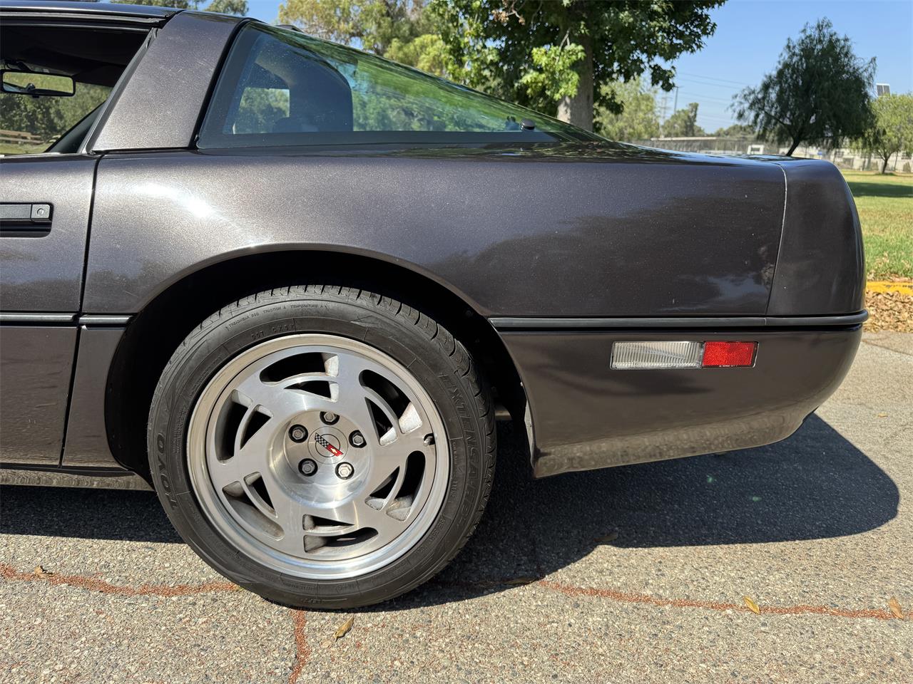 Chevrolet-Corvette-1990-Charcoal-metallic-Gray-Leather-30