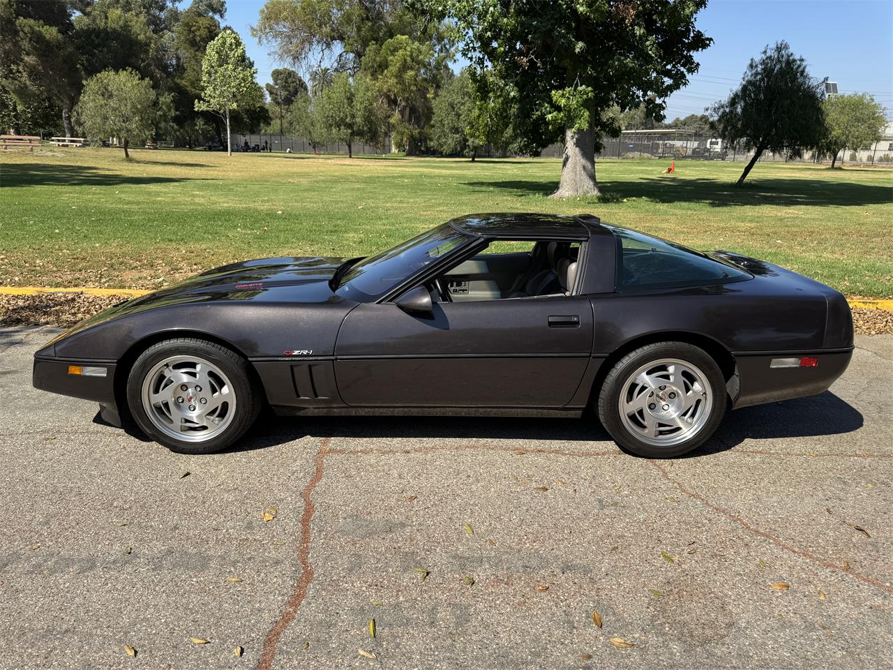 Chevrolet-Corvette-1990-Charcoal-metallic-Gray-Leather-33