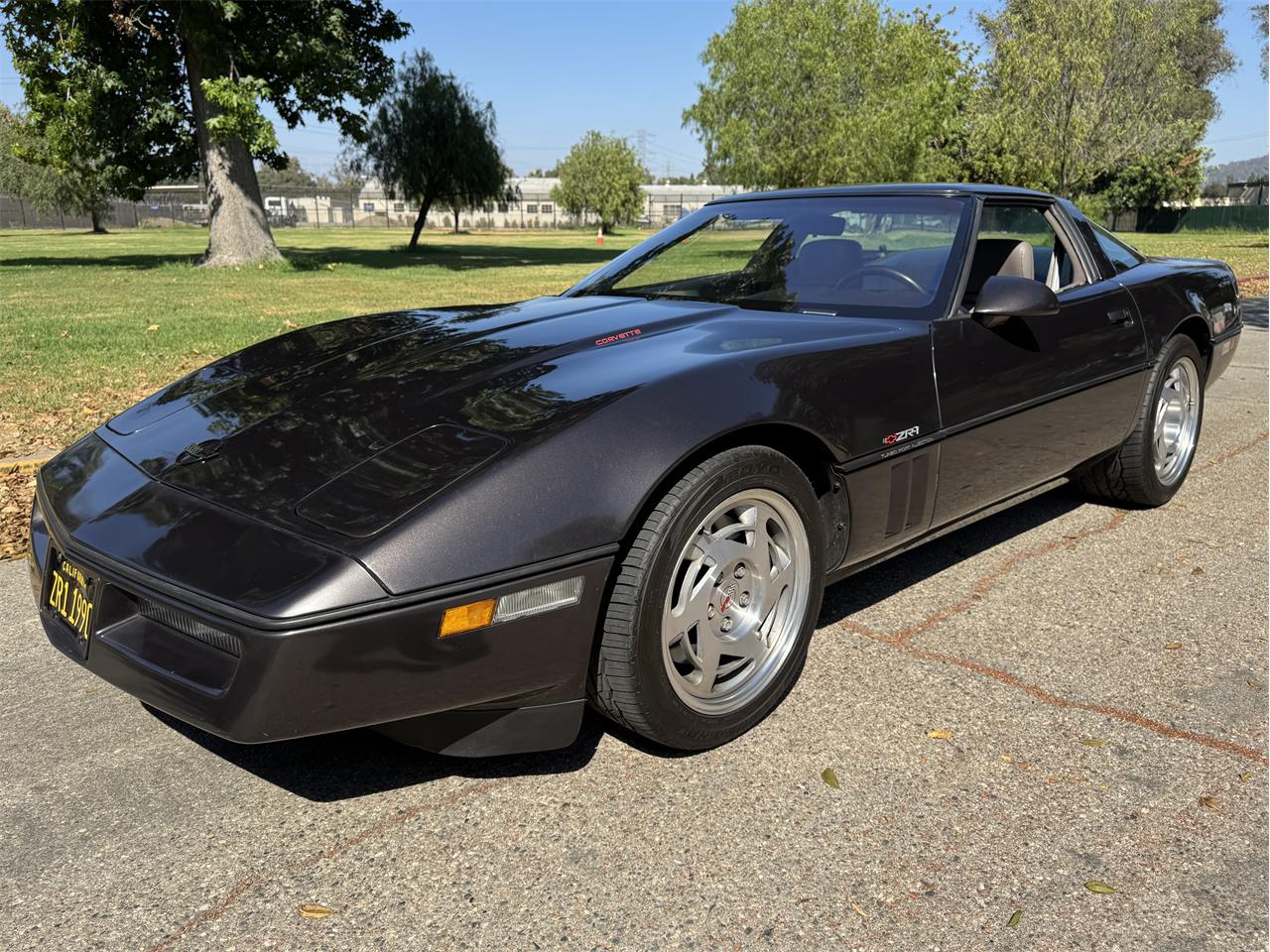 Chevrolet-Corvette-1990-Charcoal-metallic-Gray-Leather-40