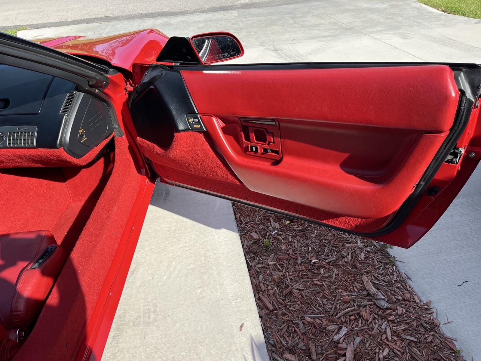 Chevrolet-Corvette-1990-Convertible-30