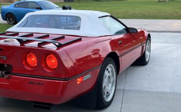 Chevrolet-Corvette-1990-Convertible-4