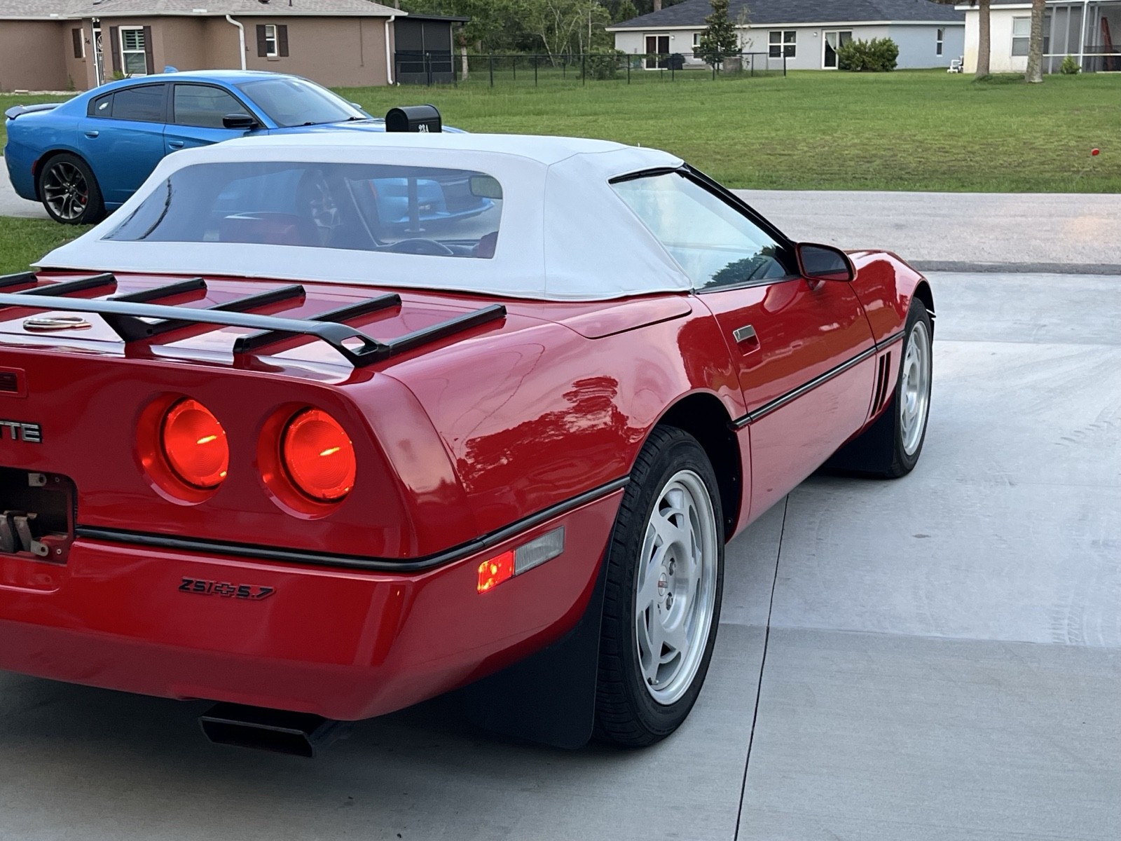 Chevrolet-Corvette-1990-Convertible-4