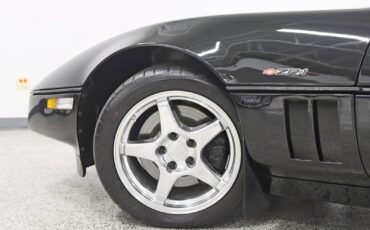 Chevrolet-Corvette-1990-Coupe-15