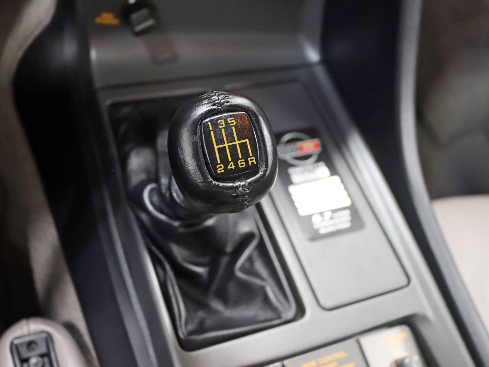 Chevrolet-Corvette-1990-Coupe-21