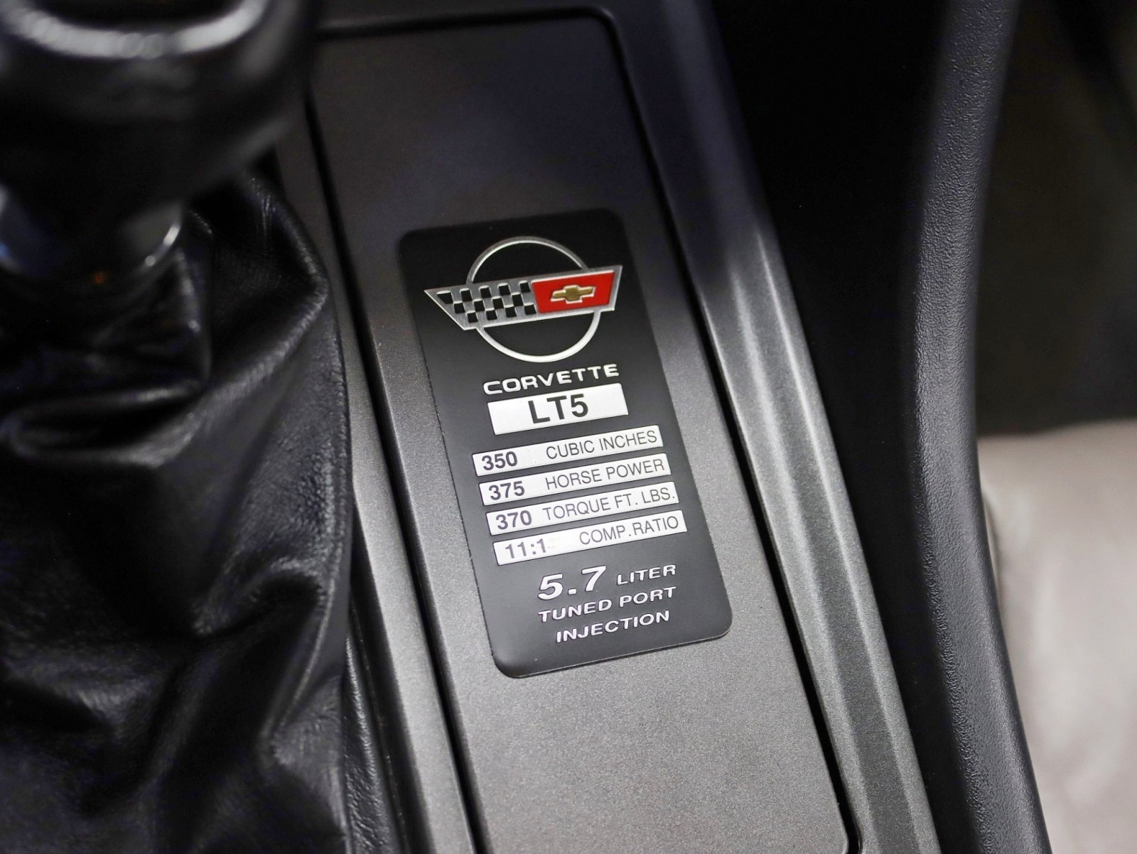 Chevrolet-Corvette-1990-Coupe-22