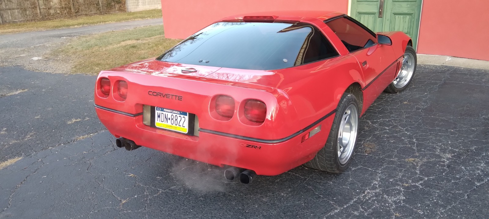 Chevrolet-Corvette-1990-Hatchback-1