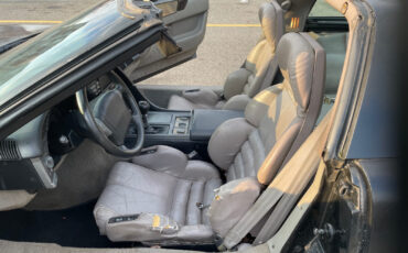 Chevrolet-Corvette-1990-Hatchback-19