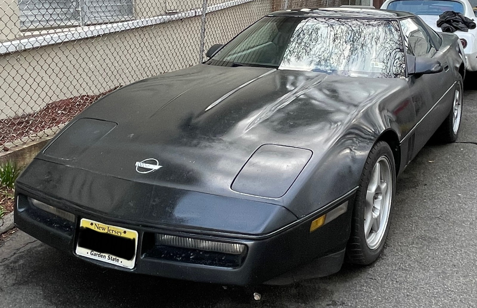 Chevrolet-Corvette-1990-Hatchback-4