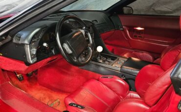 Chevrolet-Corvette-1990-Hatchback-5