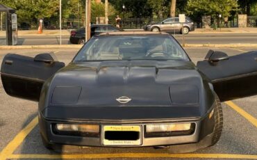 Chevrolet-Corvette-1990-Hatchback-6