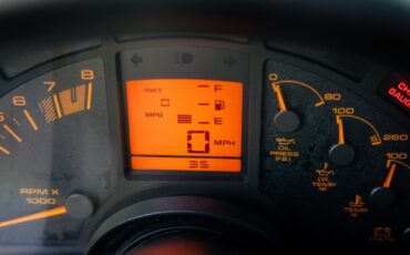 Chevrolet-Corvette-1990-Hatchback-9