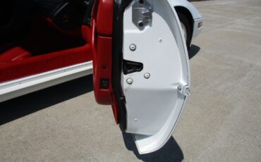 Chevrolet-Corvette-1991-25