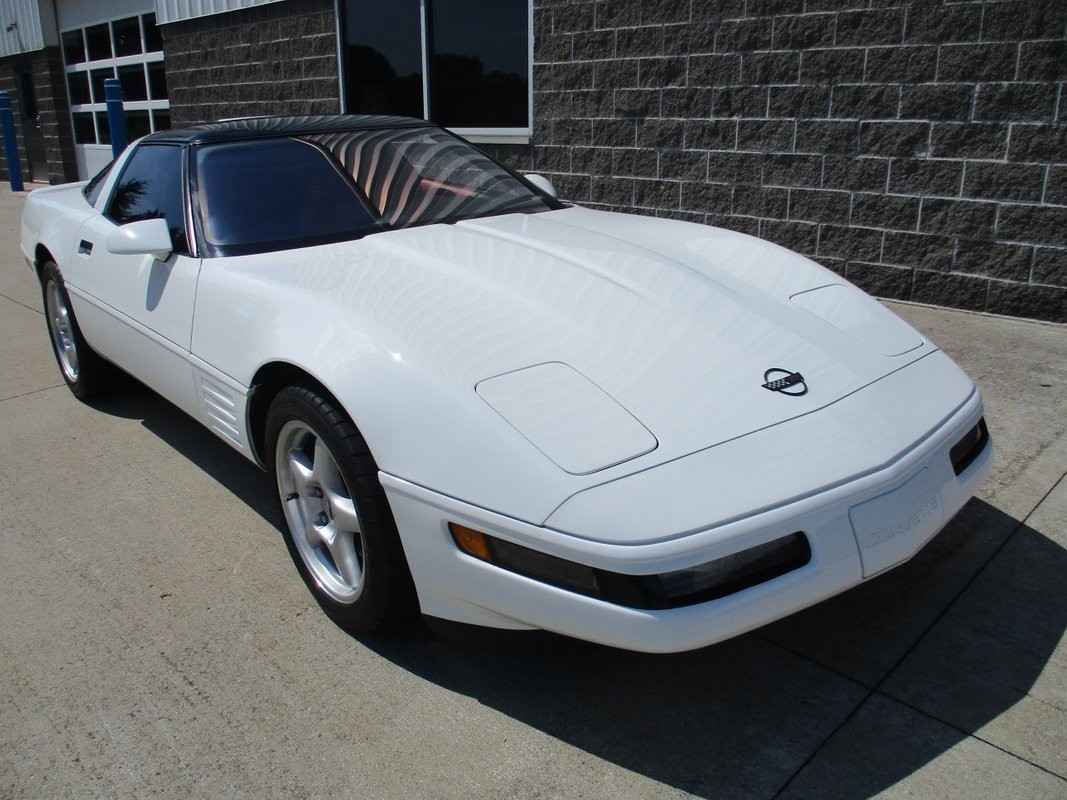 Chevrolet-Corvette-1991-3