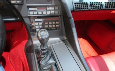 Chevrolet-Corvette-1991-36