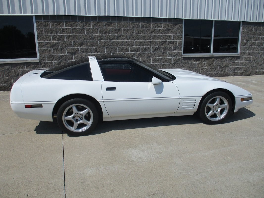 Chevrolet-Corvette-1991-7