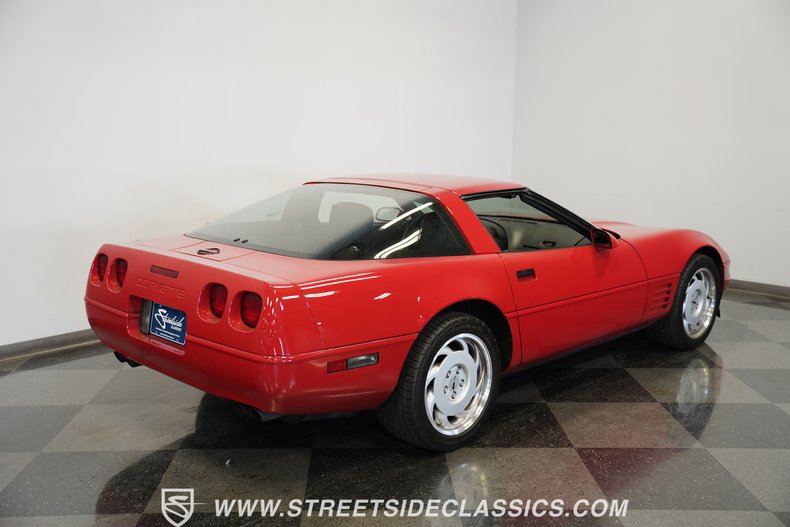 Chevrolet-Corvette-1991-Bright-red-Black-17