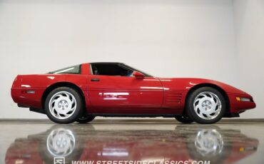 Chevrolet-Corvette-1991-Bright-red-Black-19