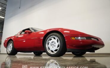 Chevrolet-Corvette-1991-Bright-red-Black-22