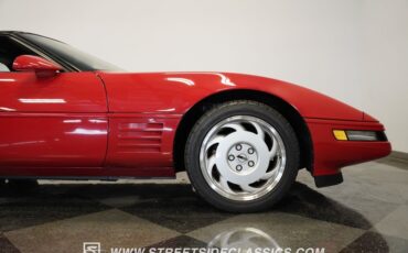 Chevrolet-Corvette-1991-Bright-red-Black-33