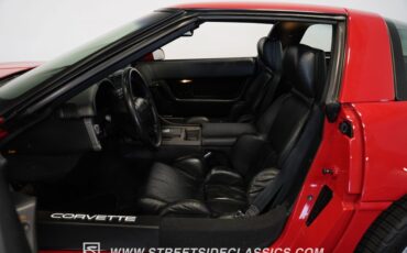 Chevrolet-Corvette-1991-Bright-red-Black-7