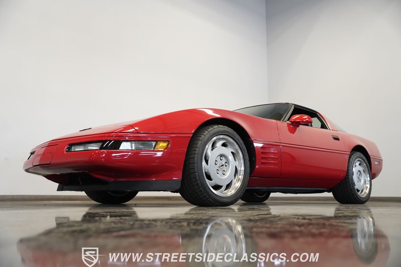 Chevrolet-Corvette-1991-Bright-red-Black-9