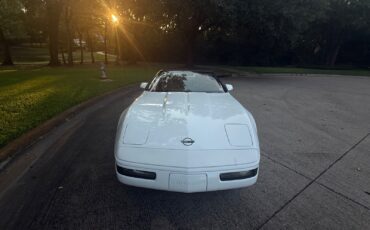 Chevrolet-Corvette-1991-Convertible-11